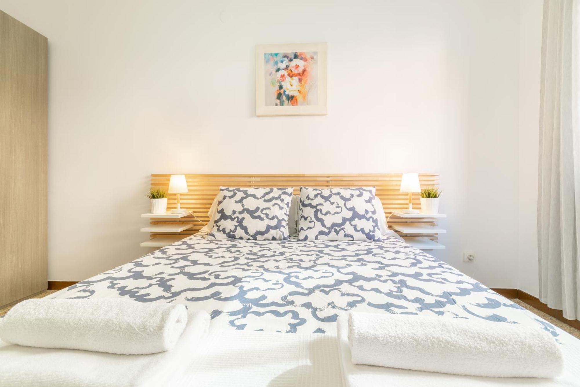 Confort Barcelona Rentals Bagian luar foto