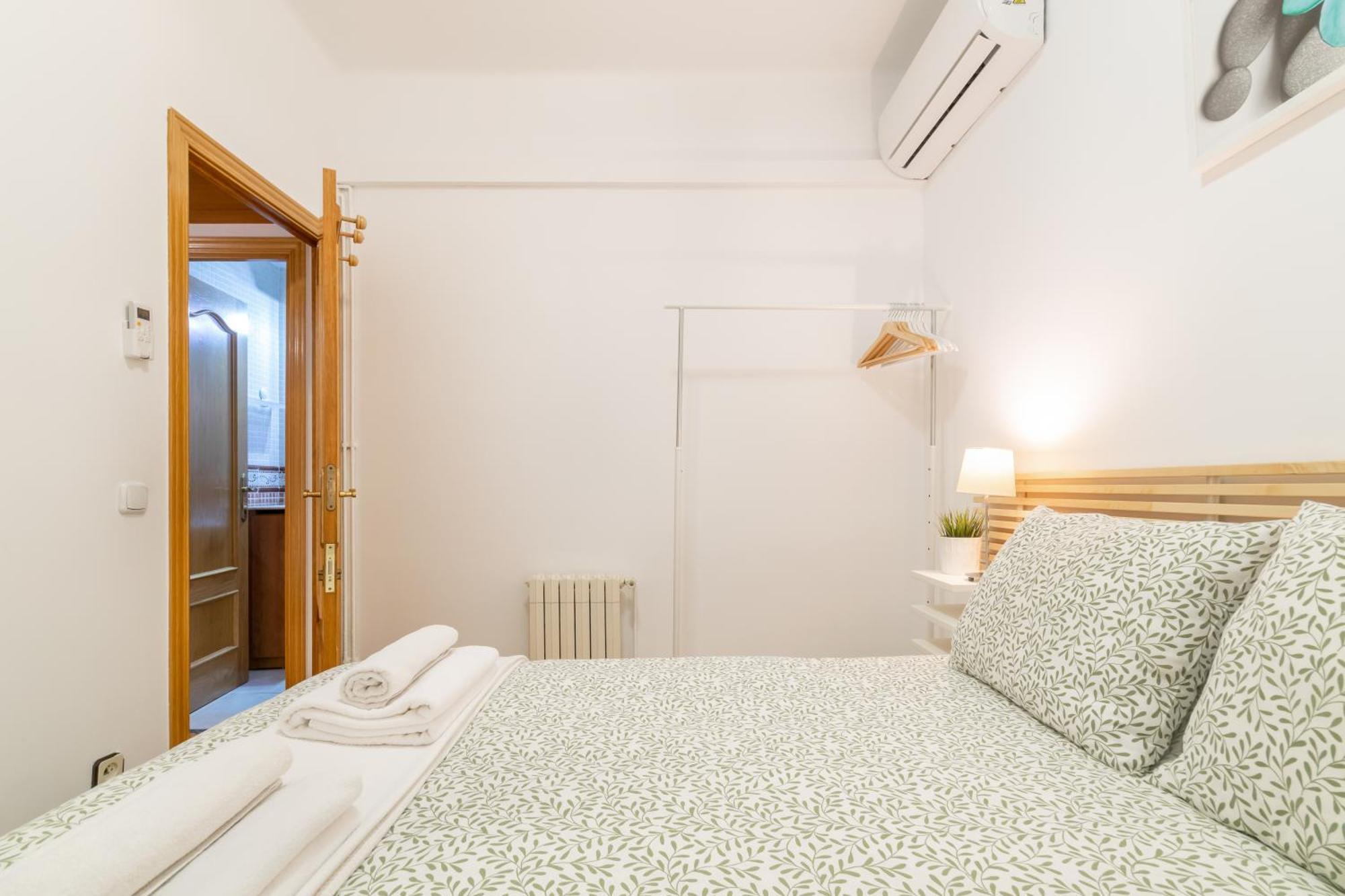 Confort Barcelona Rentals Bagian luar foto