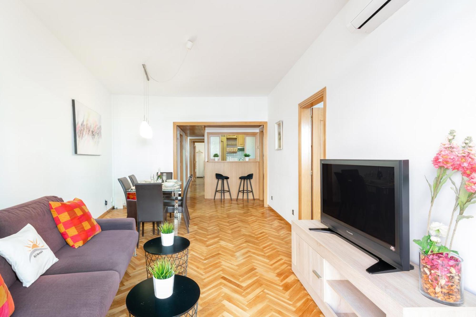 Confort Barcelona Rentals Bagian luar foto